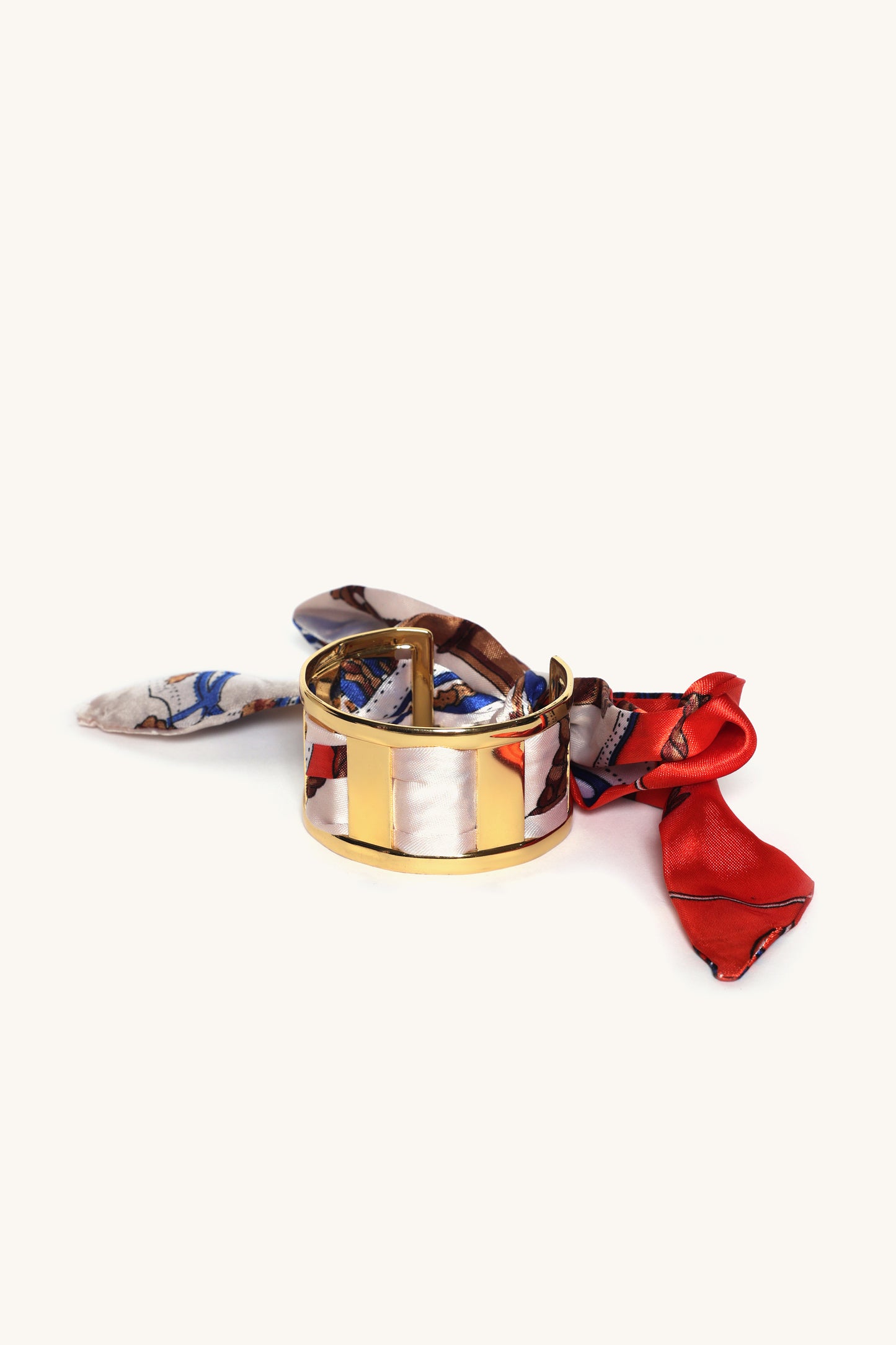 Stay Gold Band Anti-Tarnish Bracelet