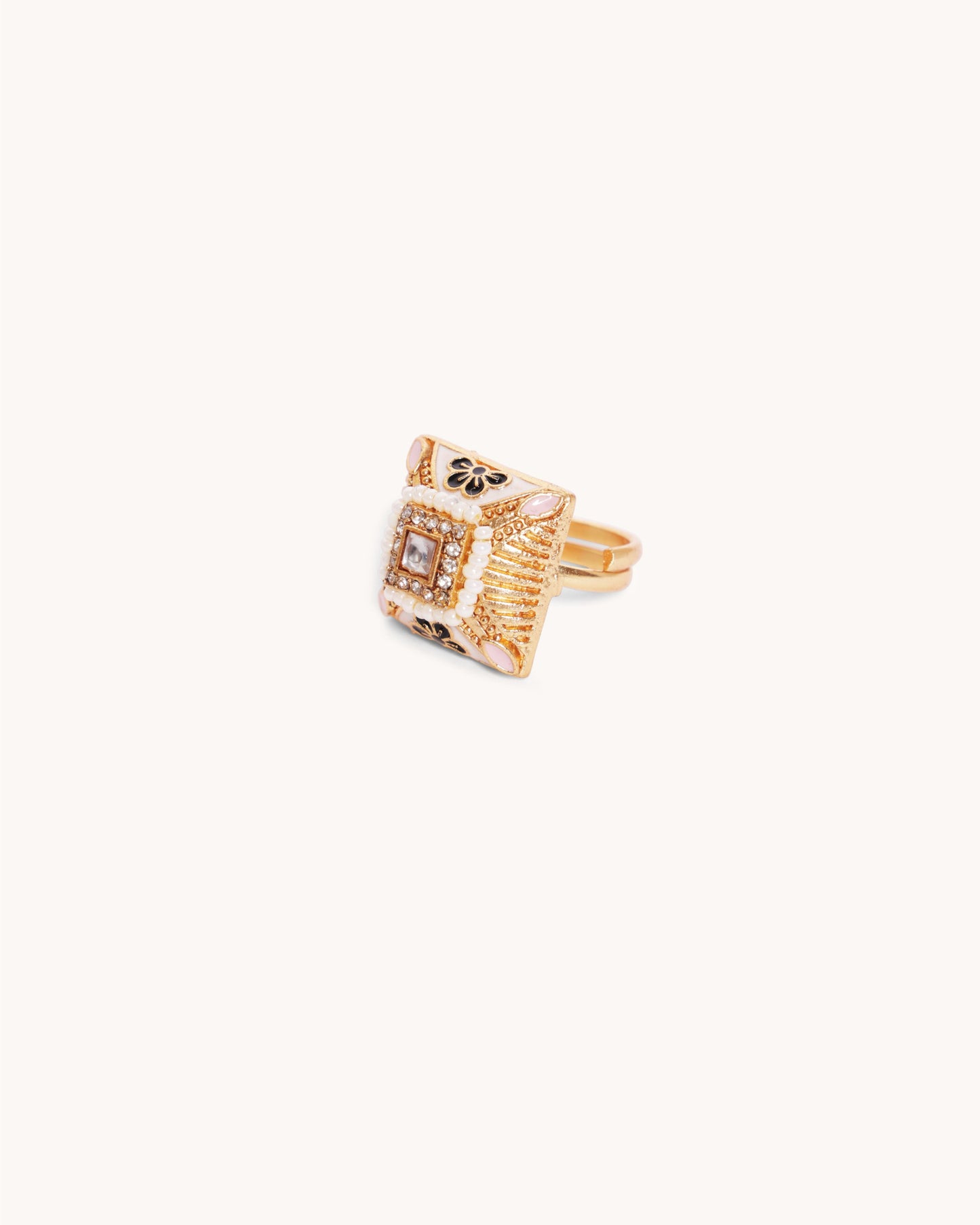 Noor Mahal Ring