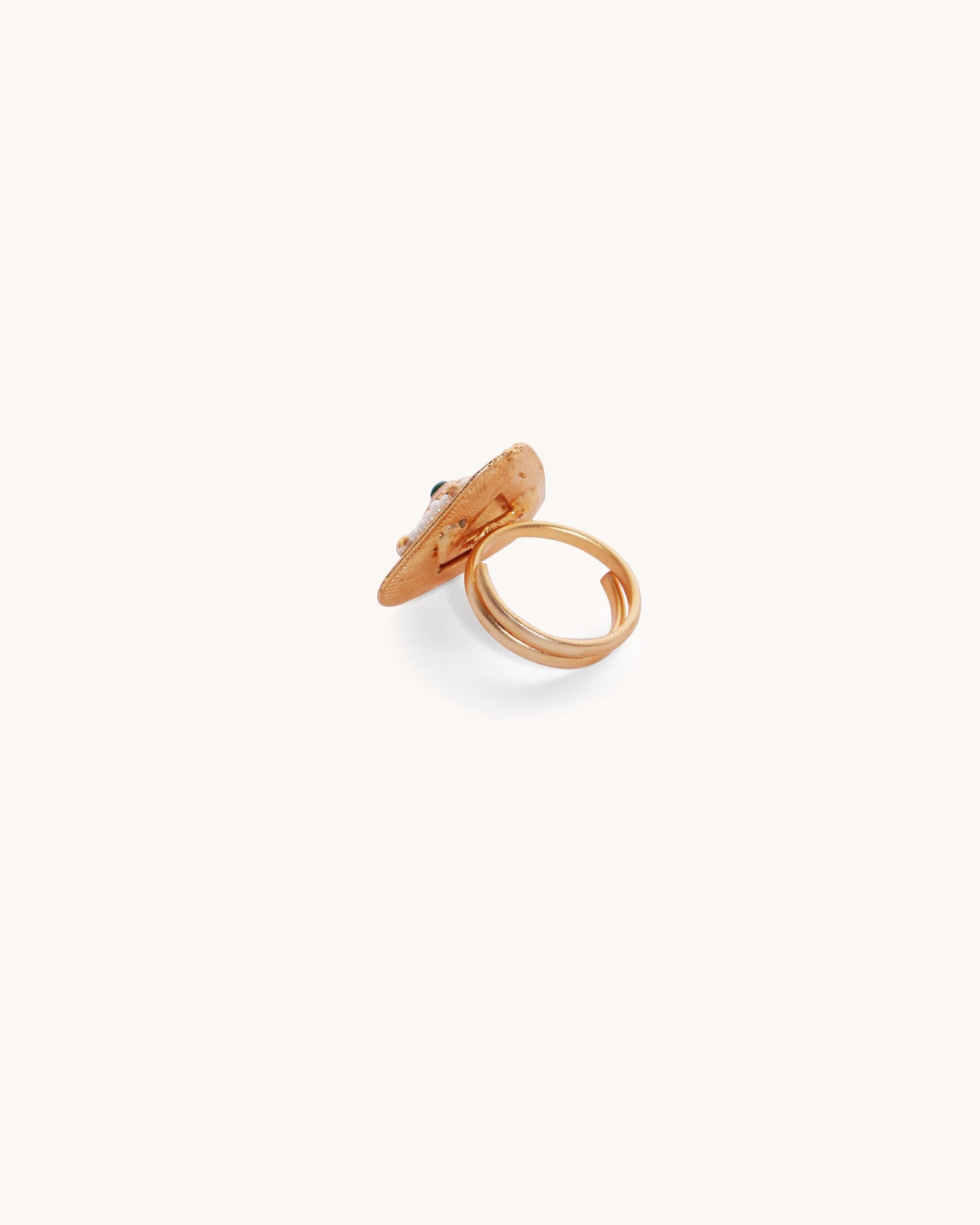 Meera Ring
