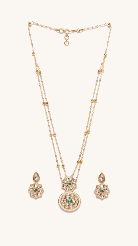 Golden glow necklace